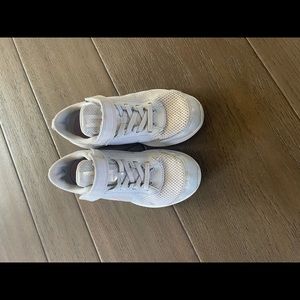 Girls Nike Shoes size 13.5